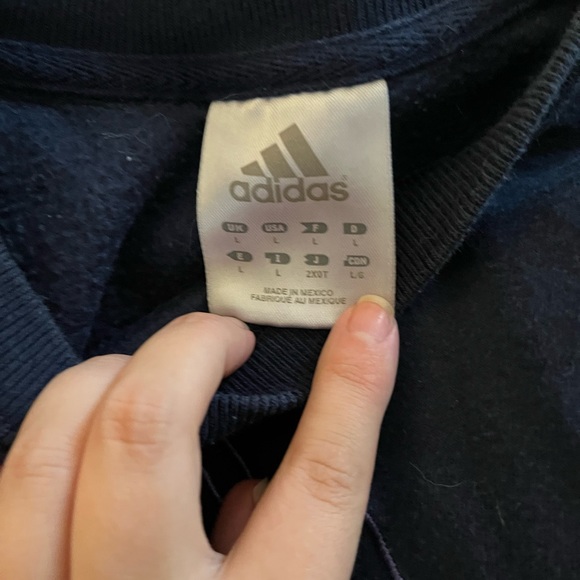 Adidas sweater - Picture 2 of 2